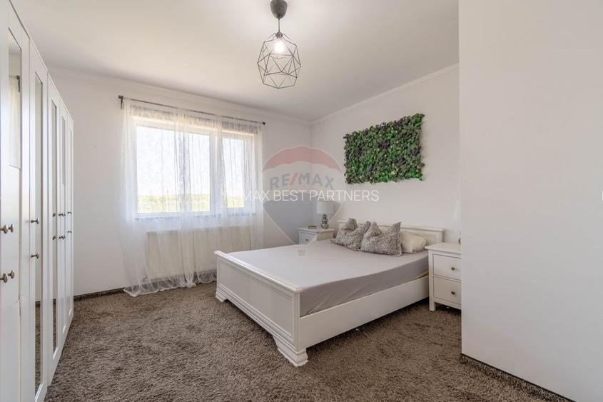 Casa de vanzare in Chinteni, 5 camere, mobilata, utilata, teren 756 mp - 12