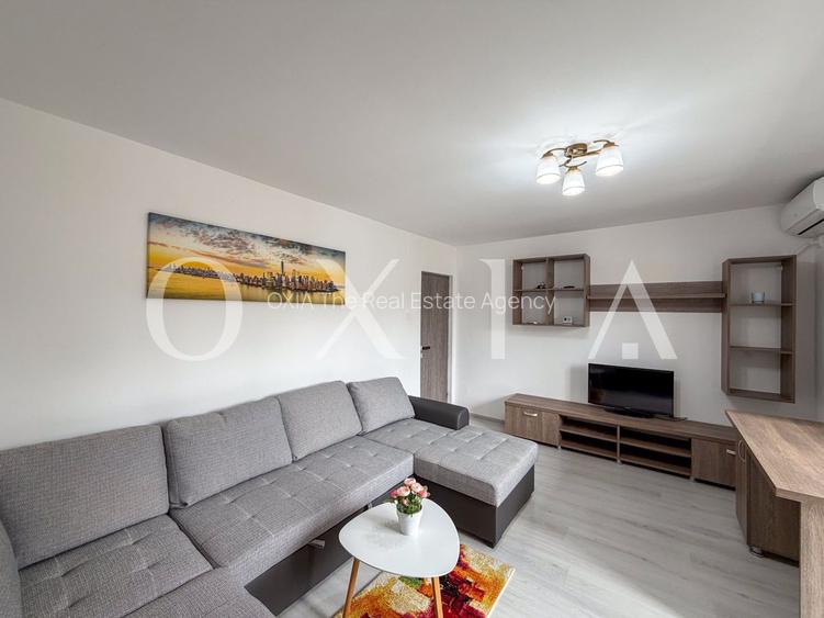 AX1268 Iulius Mall, Decomandat, Renovat - 2