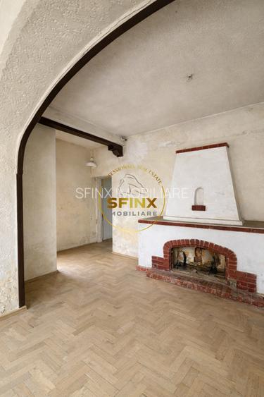 Vila interbelica somptuoasa, Sinaia. Necesita renovare, oportunitate - 3