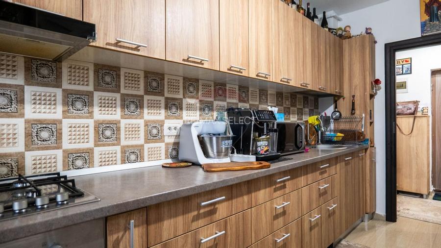 Vanzare apartament 2 camere, decomandat str. Stejarului - Dobroesti - 9