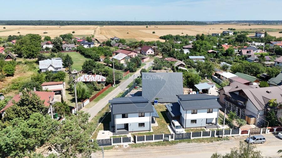 Casă / Vilă cu 5 camere de vânzare - 4