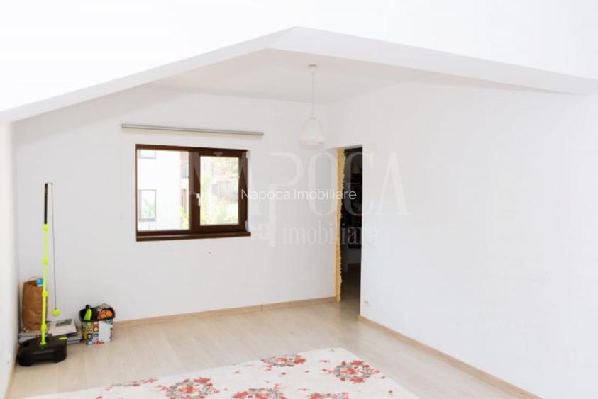 Casa 5 camere de vanzare in Floresti - 8