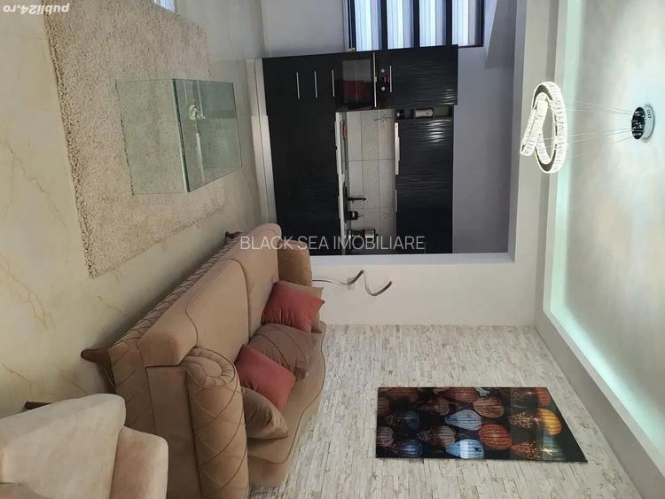 Apartament 2 camere de vanzare - Piscina exterioara - Ocazie - 3