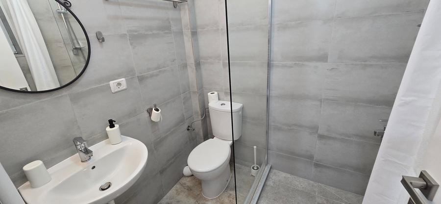 Exclusivitate,Mamaia Nord-Lidl,Vila Turistica P+3, 14 cam.,472mp,complet utilata