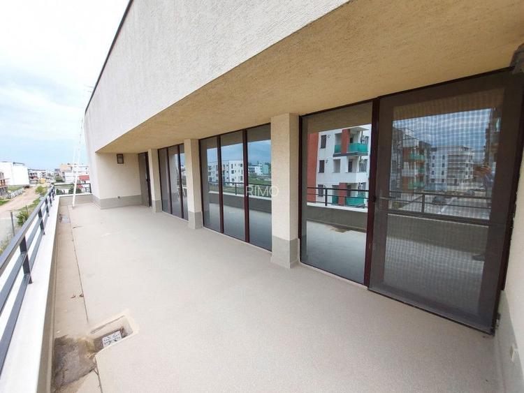 Vila de închiriat Mamaia Nord | Kazeboo Beach | Curte 250 mp - 6