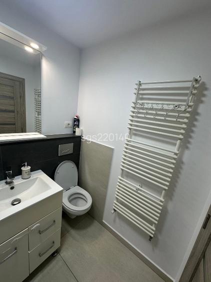 Apartament decomandat, 2 camere și balcon închis, etaj 4  zona Dâmbovița - 13