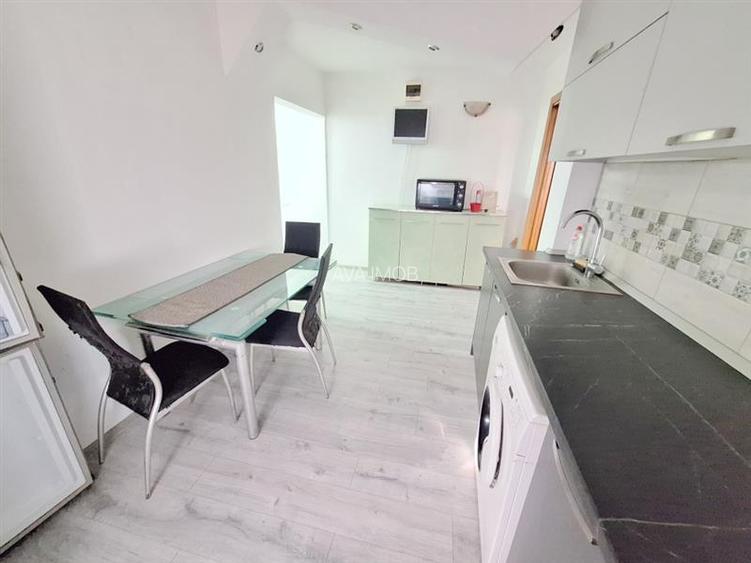 Apartament 2 camere semidecomandate, etaj 1, bucatarie mare, Bacau - 6