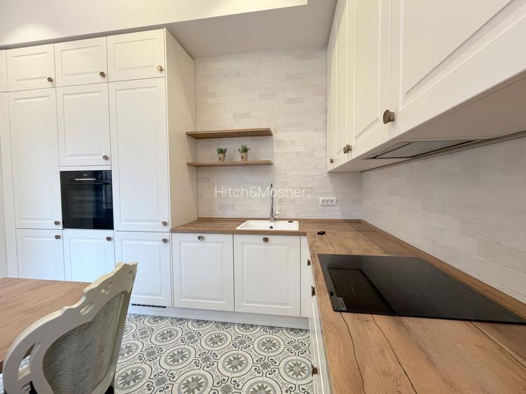 Apartament de închiriat, Ultracentral, în clădire istorică - 14