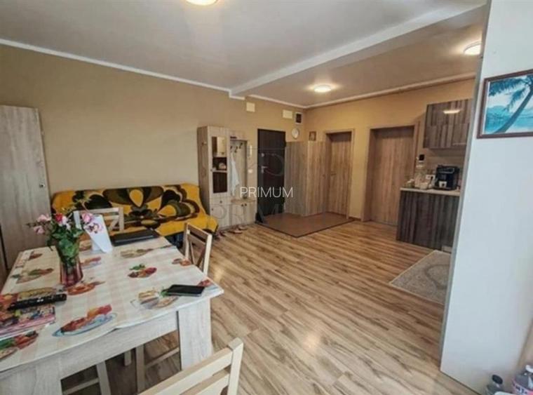 BUZIASIULUI- 3 CAM - ETJ.3 - LIFT - BLOC NOU - CENTRALA - PARCARE- - 3