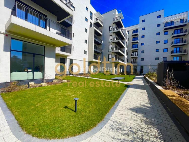 NOU/ FIRST RENT/ SCOALA AMERICANA - 40