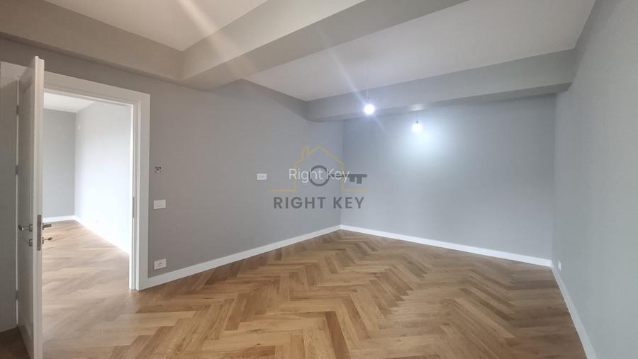 Apartament 3 camere in ansamblu nou/ 92 mp+ terasa 29mp/ Comision 0% - 6