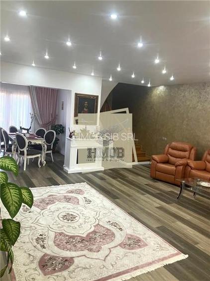 Casa 8 camere 6 bai 450 mp teren in zona Terezian - 3