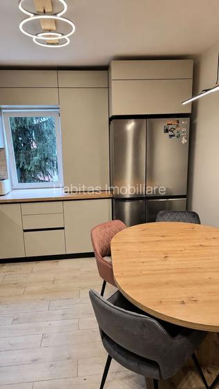Apartament 3 camere, finisat, etaj intermediar, zona Piața Zorilor - 2
