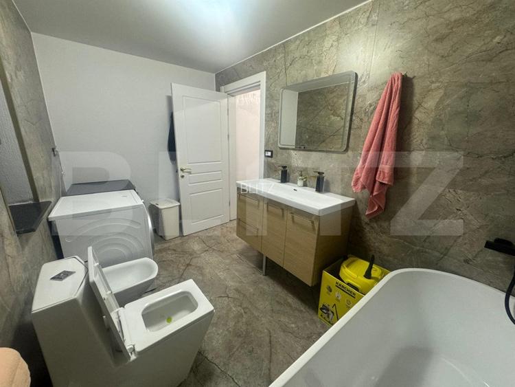 Cabana spectaculoasa, 6 camere, totul nou, padure, Rasca ! - 7