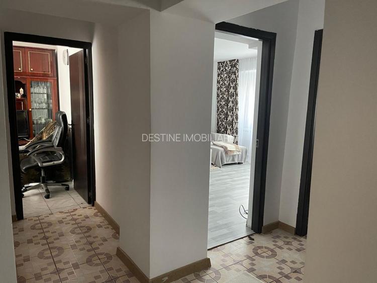 Rahova-Liberty | 3 camere | dec | 72mp | et 9 | 110.000 euro - 5