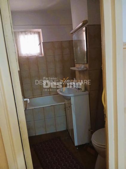 Apartament cu 3 camere de vanzare zona centrala - 3