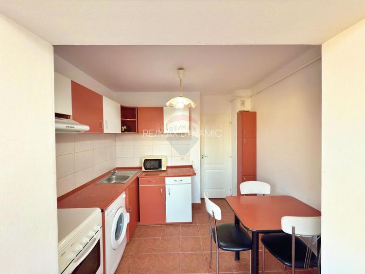Apartament cu 3 camere de închiriat în Alfa - 7