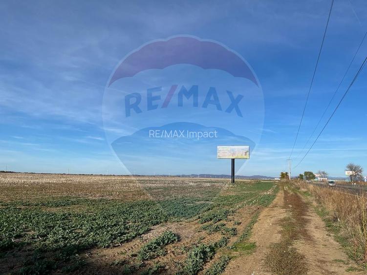 Teren de vanzare 17500 mp, Paulesti, deschidere 27 m la DN1,  Ploiesti - 4