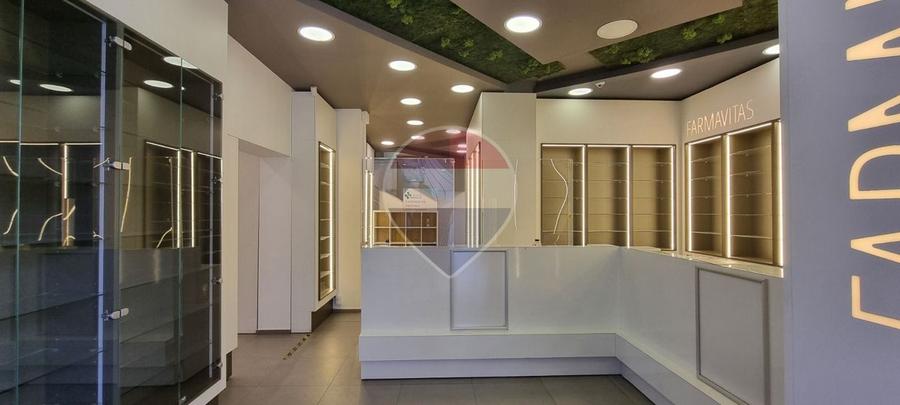 Spațiu comercial de închiriat 143mp în zona 1 Mai