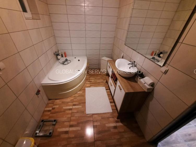 FARA COMISIOANE casa cu 4 camere P+1+pod mobilata utilata elegant merita vazuta - 30