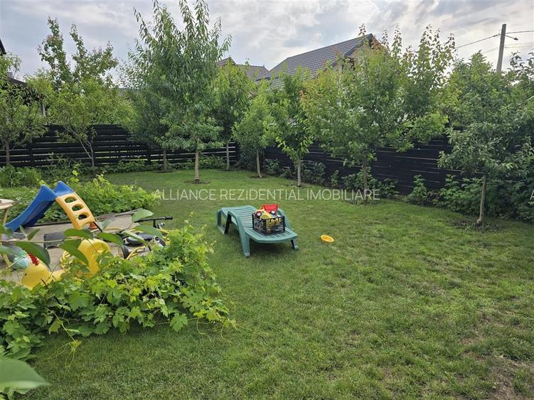 Vila mobilata si utilata- 4 camere - 2 bai - 350mp teren - 5