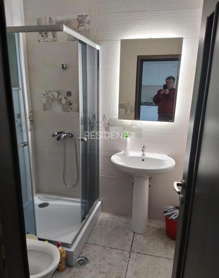 Vilă Parcul Circului , 8 camere, garaj dublu , AC ,Terase - 9