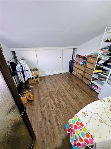 Casa 4 camere, constructie 2015, teren 1000 mp, Varsatura - 7