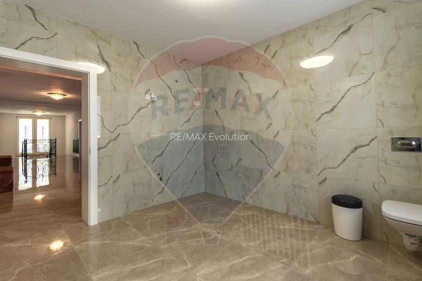 Vila premium 6 camere| Piscina incalzita | Teren 1091 mp | COMISION 0% - 44