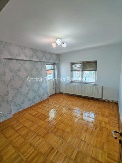 Apartament decomandat 3 camere de vanzare - 9