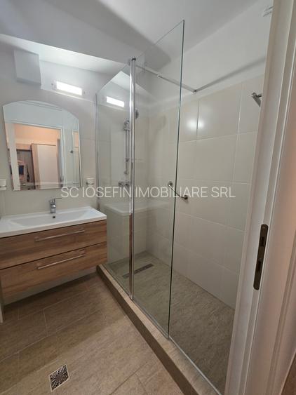 Apartament cu trei camere, renovat langa parcul Rozelor - 6