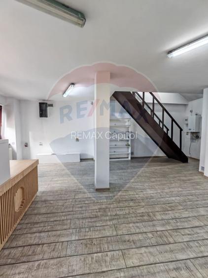 Casă / Vilă cu 4 camere de vânzare în zona Blumana - 6