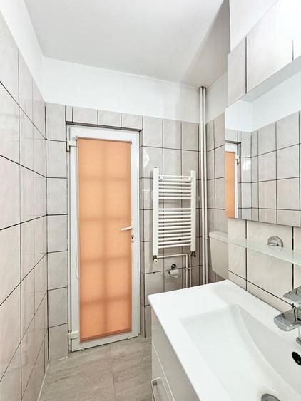 APARTAMENT CU 4 CAMERE AFLAT PE BD DECEBAL APROAPE DE PTA ALBA IULIA - UNIRII - 10