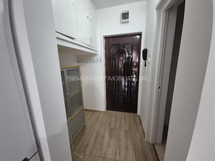 Dristor, garsoniera, 1 minut metrou, AC, mobilat, utilat - 5