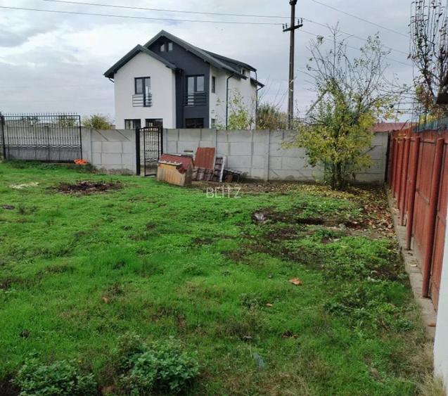 Teren intravilan 812 mp, cu doua fronturi generoase, zona Plaiul Vulcanesti - 2