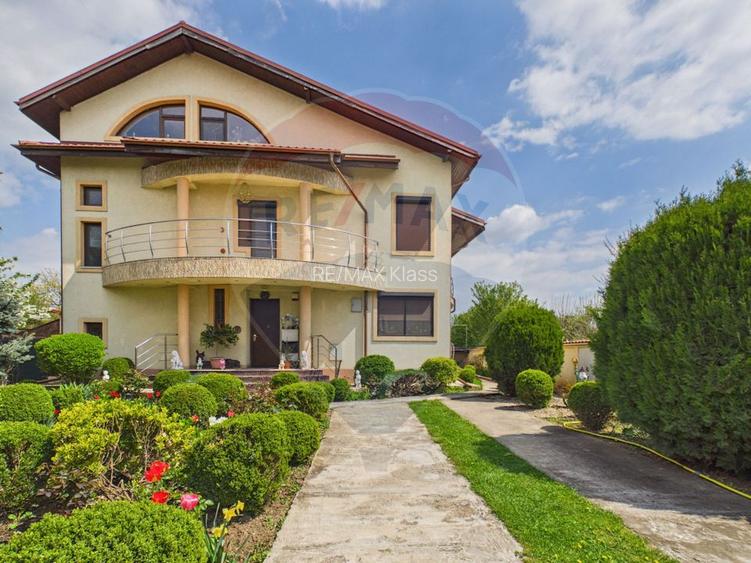 Casă / Vilă cu 6 camere de vânzare - 3