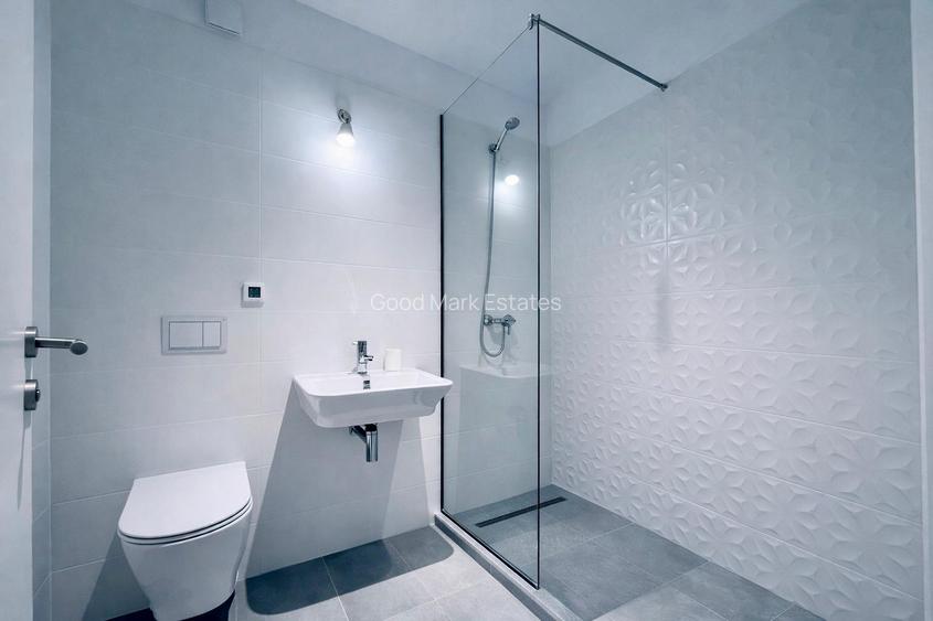 Vila 5 camere | Mobilata si utilata | Terasa - curte | 2 locuri parcare - 6