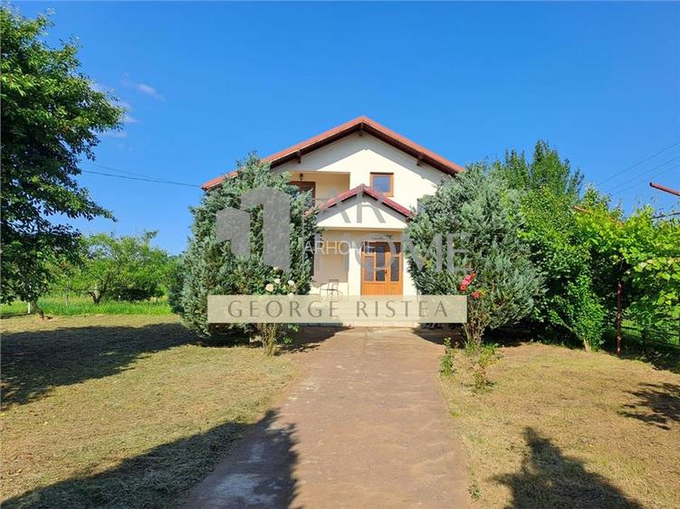 Casa + anexe 2756 mp teren Baicoi zona Tufeni - 2