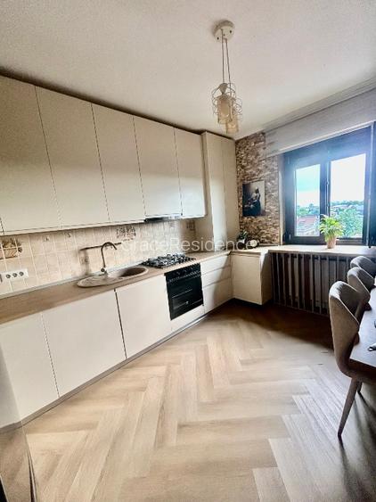 Penthouse exclusiv cu vedere panoramică către Casa Presei Libere – 4 camere, ter - 5