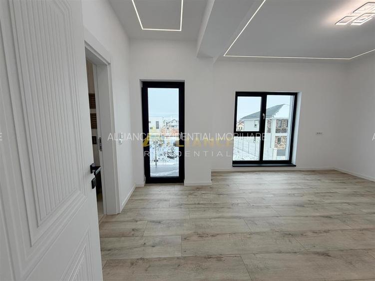 Vila individuala P+1E cu finisaje de lux ~ 4 camere 3 bai ~ 540mp teren - 2