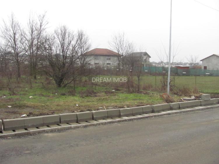 Prelungirea Ghencea - Safirului, Stradal - 2