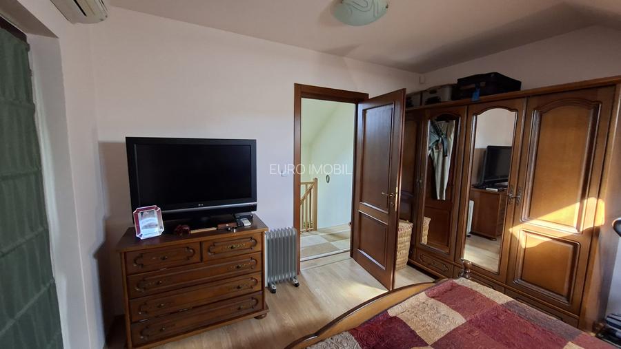 De vanzare casa singur in curte, 4 camere, Cart. Orizontului - 7