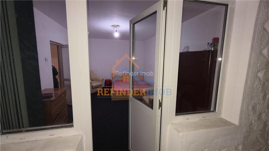 Apartament 2 camere decomandat etaj 3 bloc anvelopat - 8