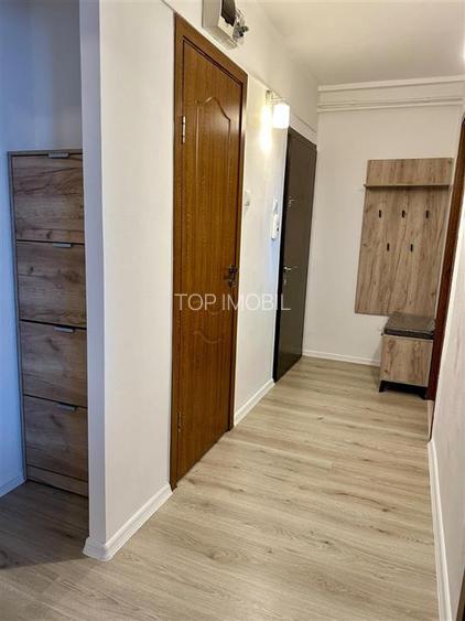Vanzare apartament 2 camere Podu Ros - intermediar fara risc - 9