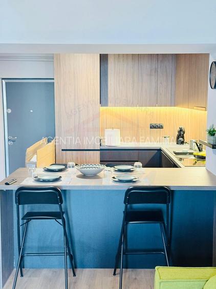 Inchiriere apartament semidecomandat 2 camere, Riviera by Viva - 2