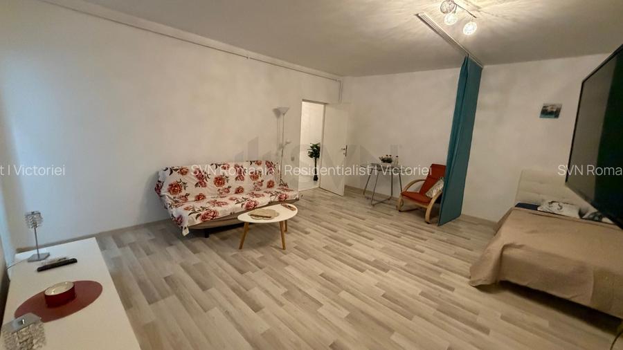 REA1027738 Studio Mall Vitan bloc 2001 53 mp - 2