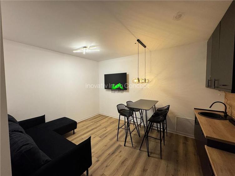 Apartament LUX de vanzare 3 camere Sibiu Piata Mica - 2