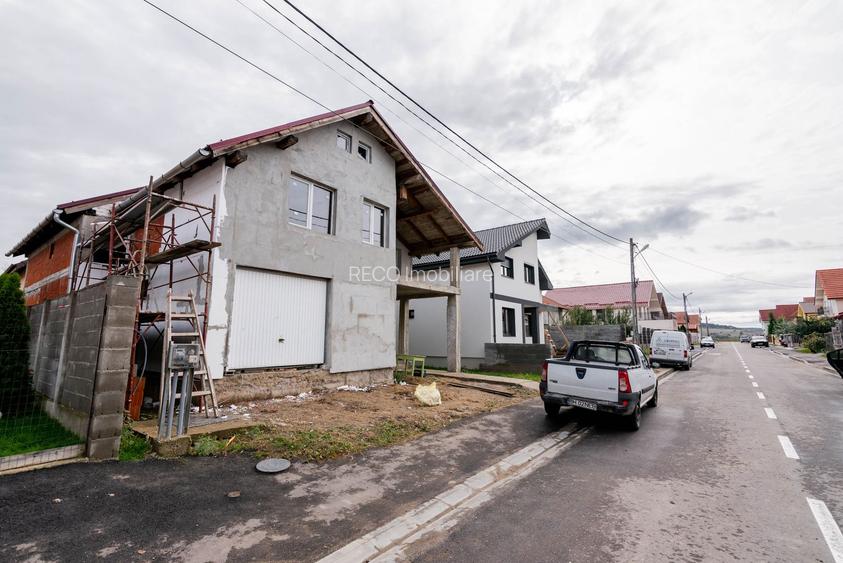 Casa P+M la rosu Haieu - 16