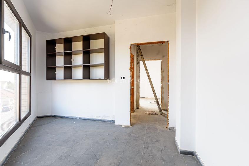 Clădire comercială în zona Grădiște. - 43