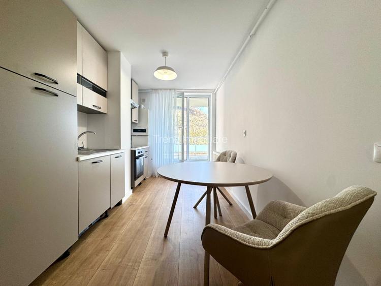 Apartament 3 camere, 2 bai, terasa 36 mp, Parcare, Cartier Grigorescu  - 2