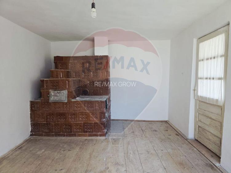 Casa de vanzare in sat Botesti, com. Ungureni, jud. Bacau. - 3